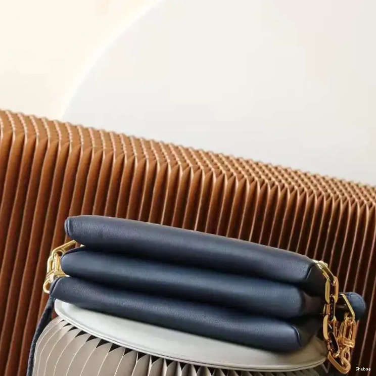 2209DJ0023 Bag LV 0522